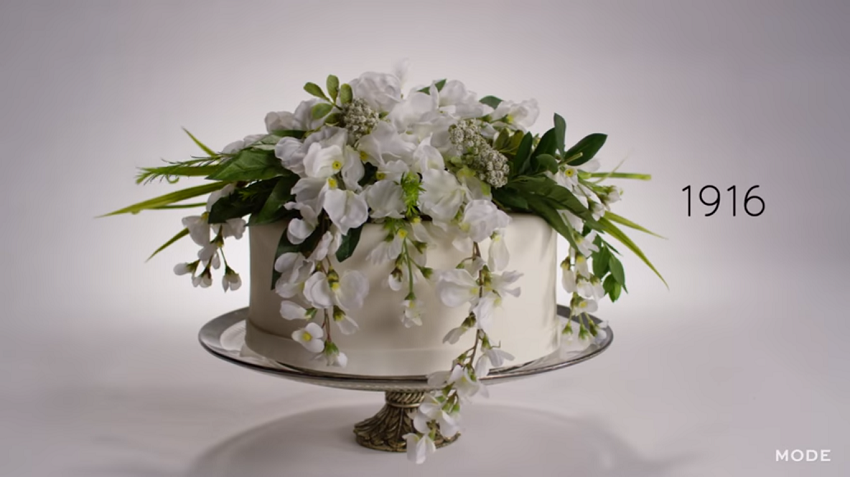 1916 Wedding cake