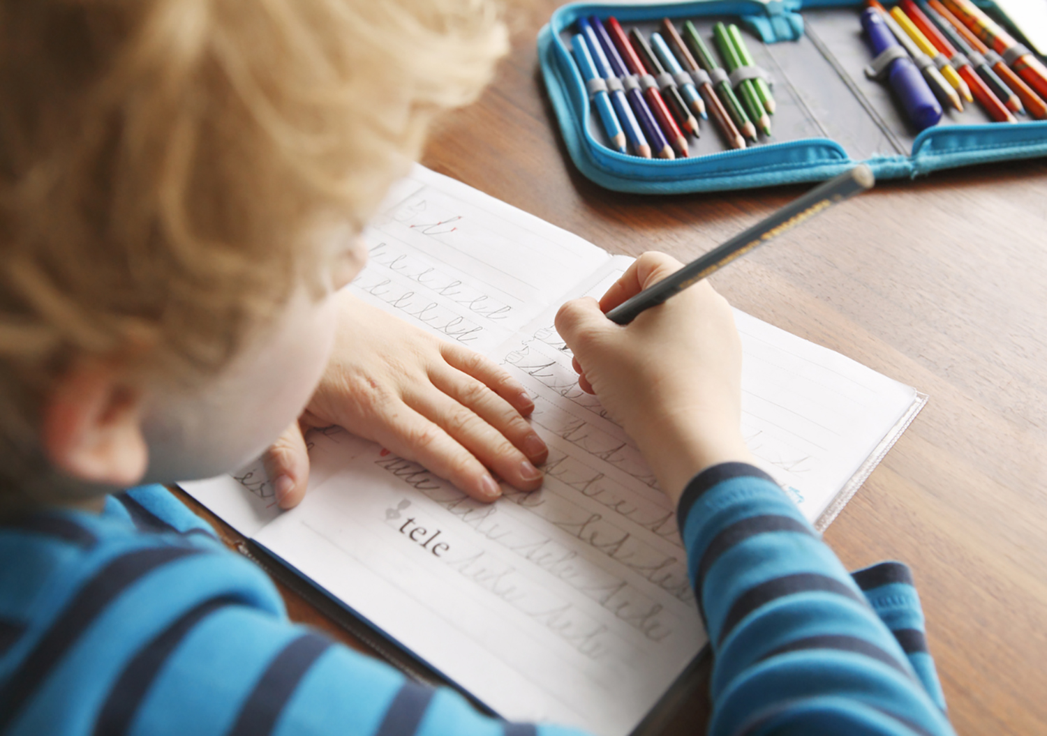 Learning to write in cursive