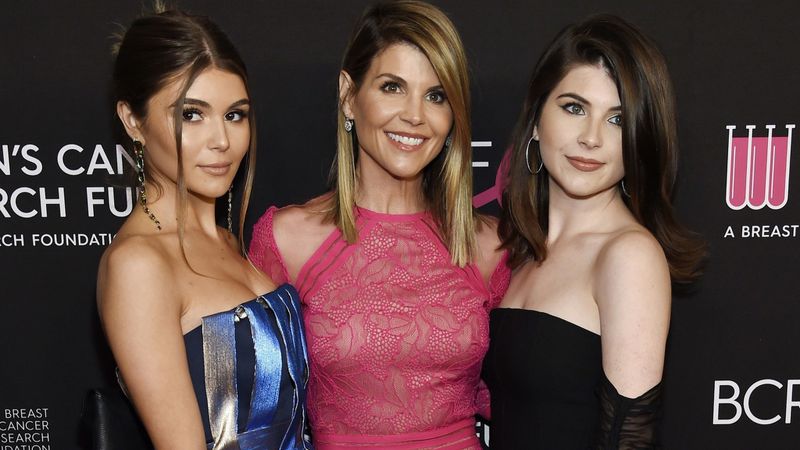 Lori Loughlin and her daughters