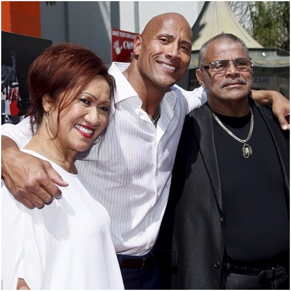 Dwayne Johnson and his parents