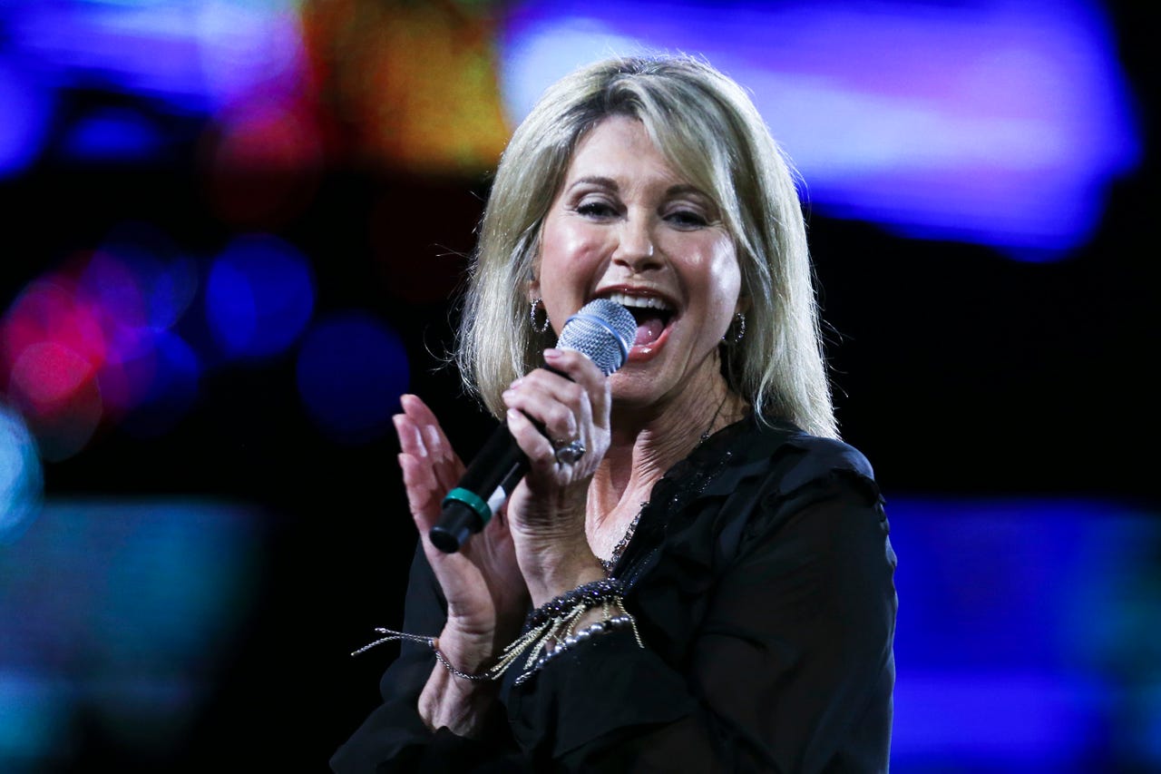 olivia newton-john in 2017