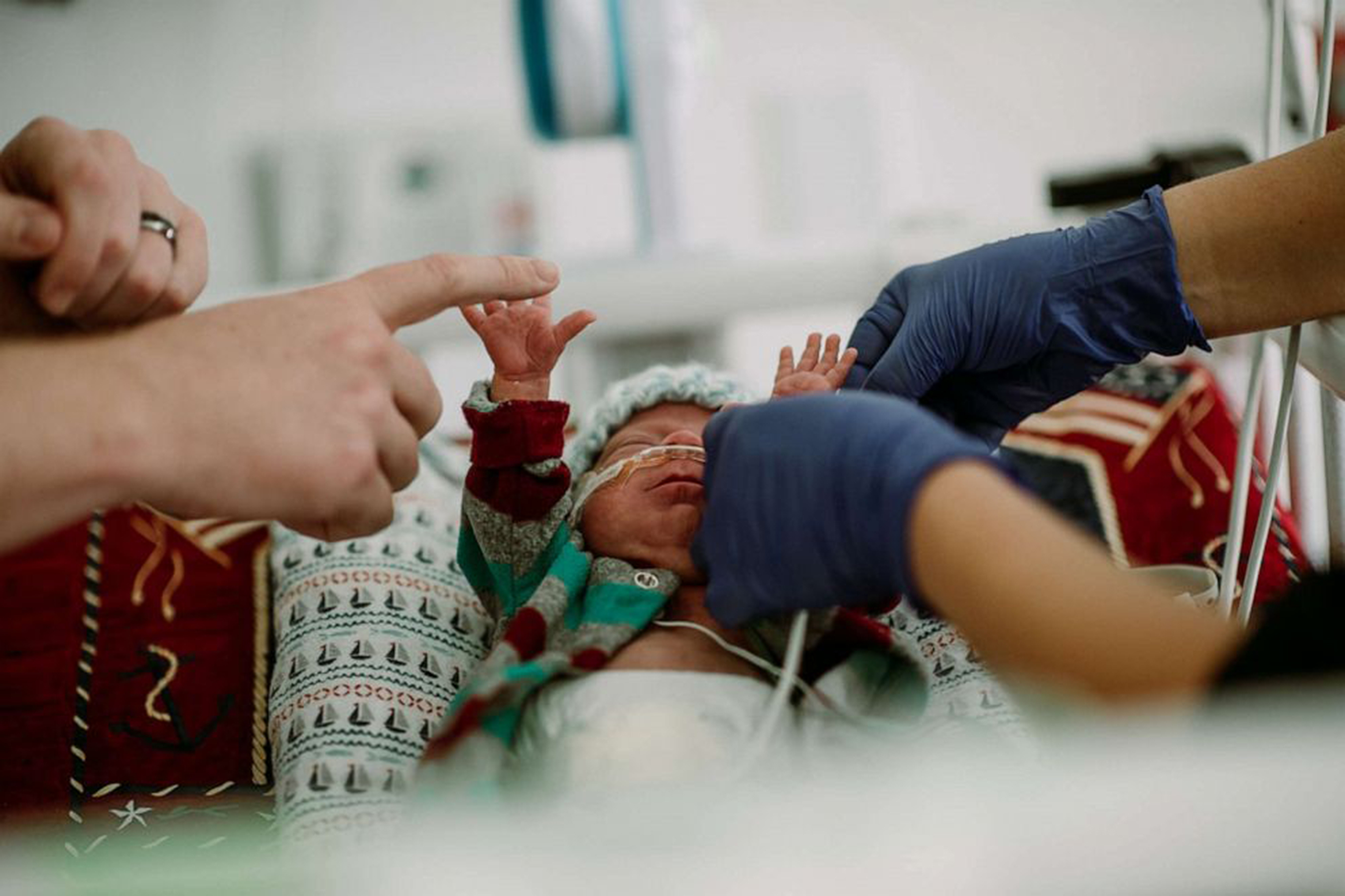 1 lb preemie finally goes home after months in the NICU