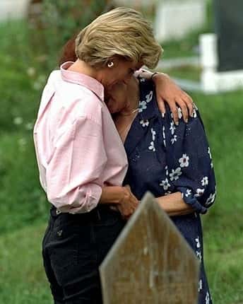 Princess Diana comforts crying woman