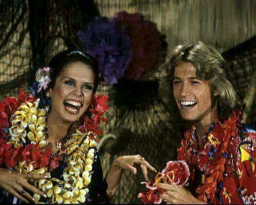 marie osmond and andy gibb leis 