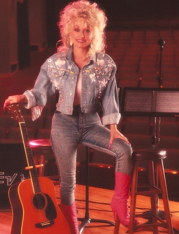 dolly parton throwback photo