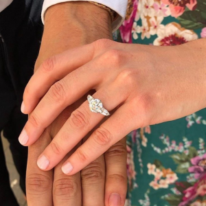 The ring worn by Princess Beatrice shows a return to diamonds