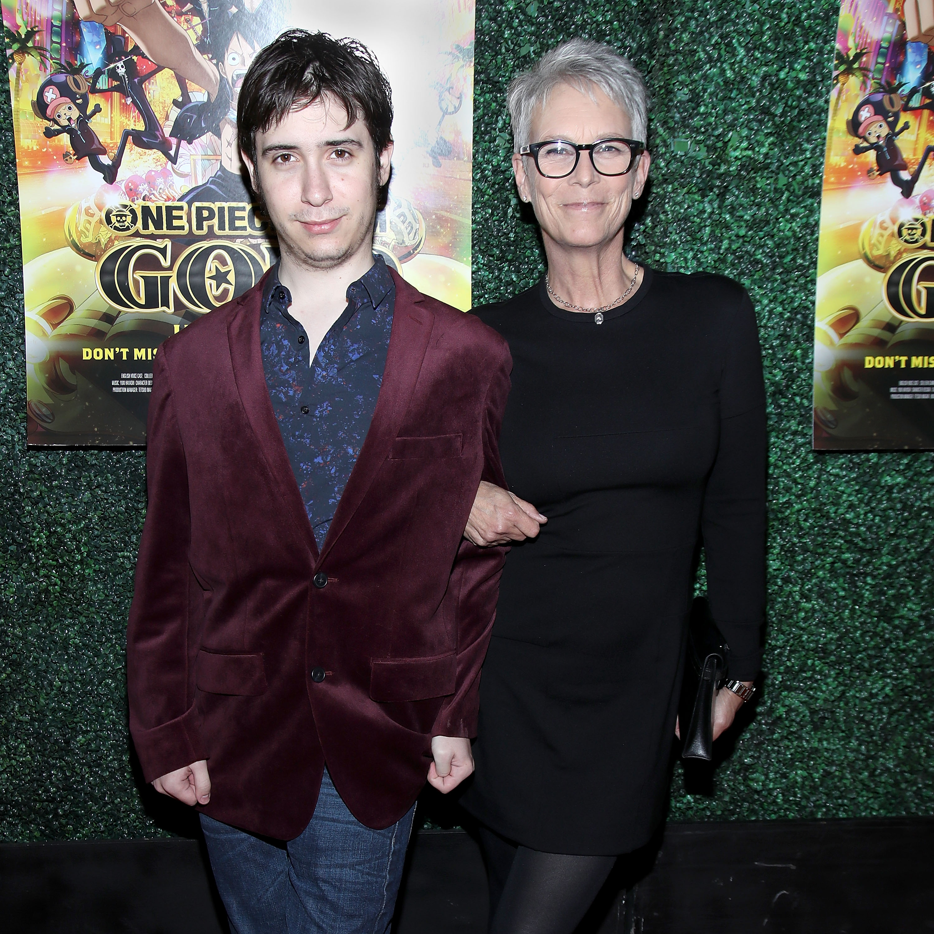 jamie lee curtis and son thomas guest 