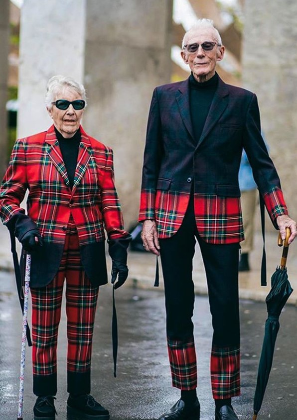 Marie-Louise and René Glémarec plaid outfits 