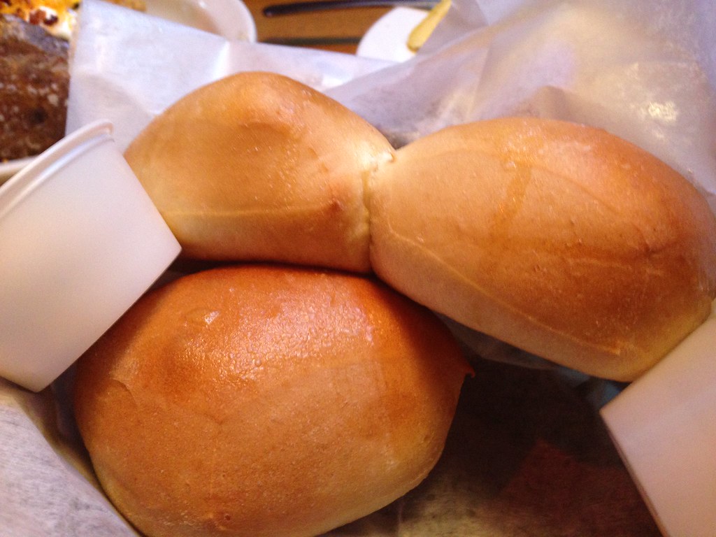 texas roadhouse yeast rolls 