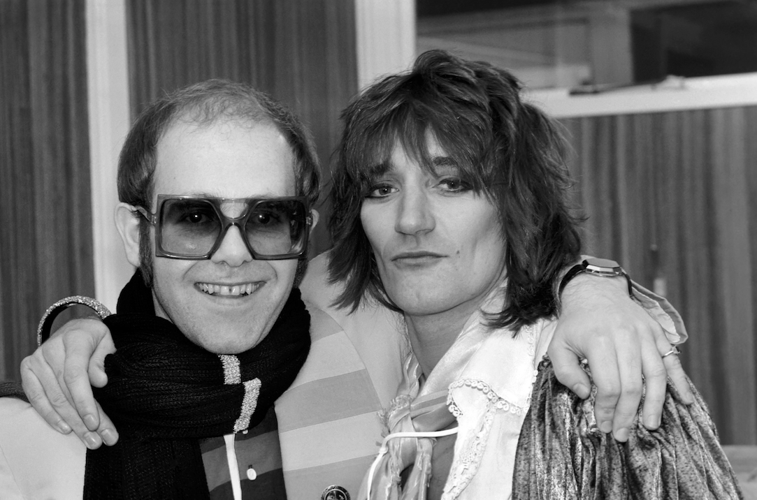 rod stewart admits elton john changed phone number after feud