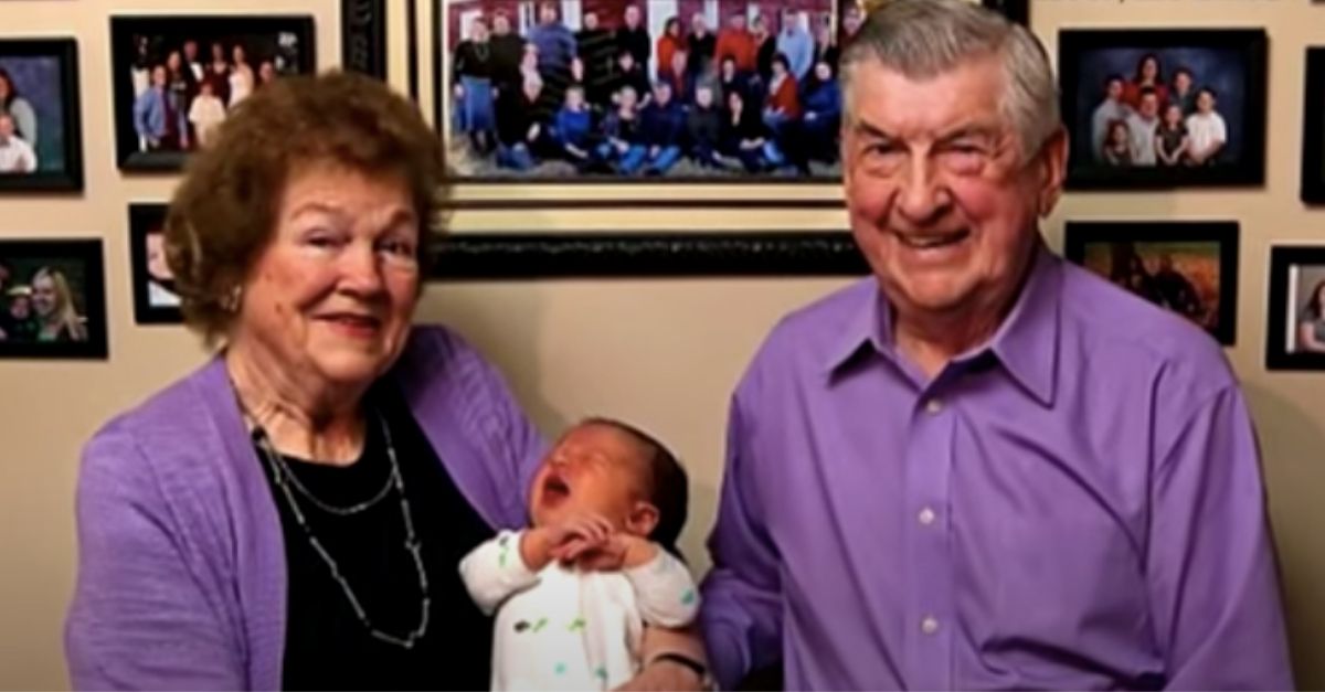 Couple Celebrates 61 Years Of Marriage And Birth Of Their 102nd Grandchild