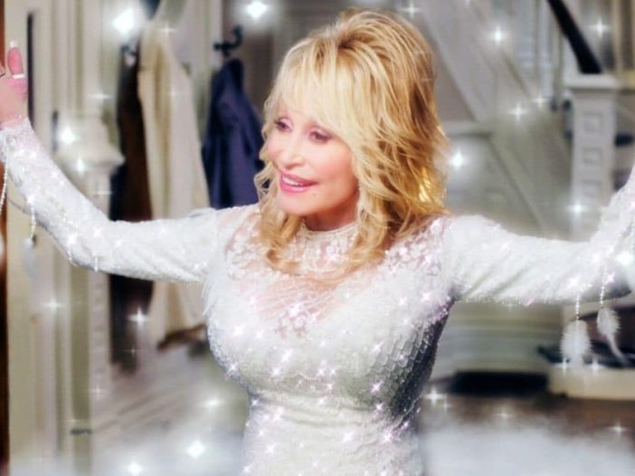 Dolly Parton says she will never look old