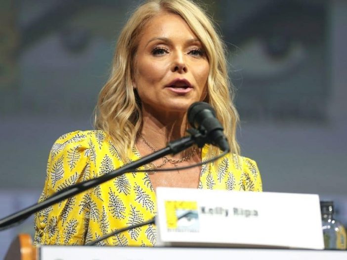 Kelly Ripa lost Instagram followers over behavior criticisms