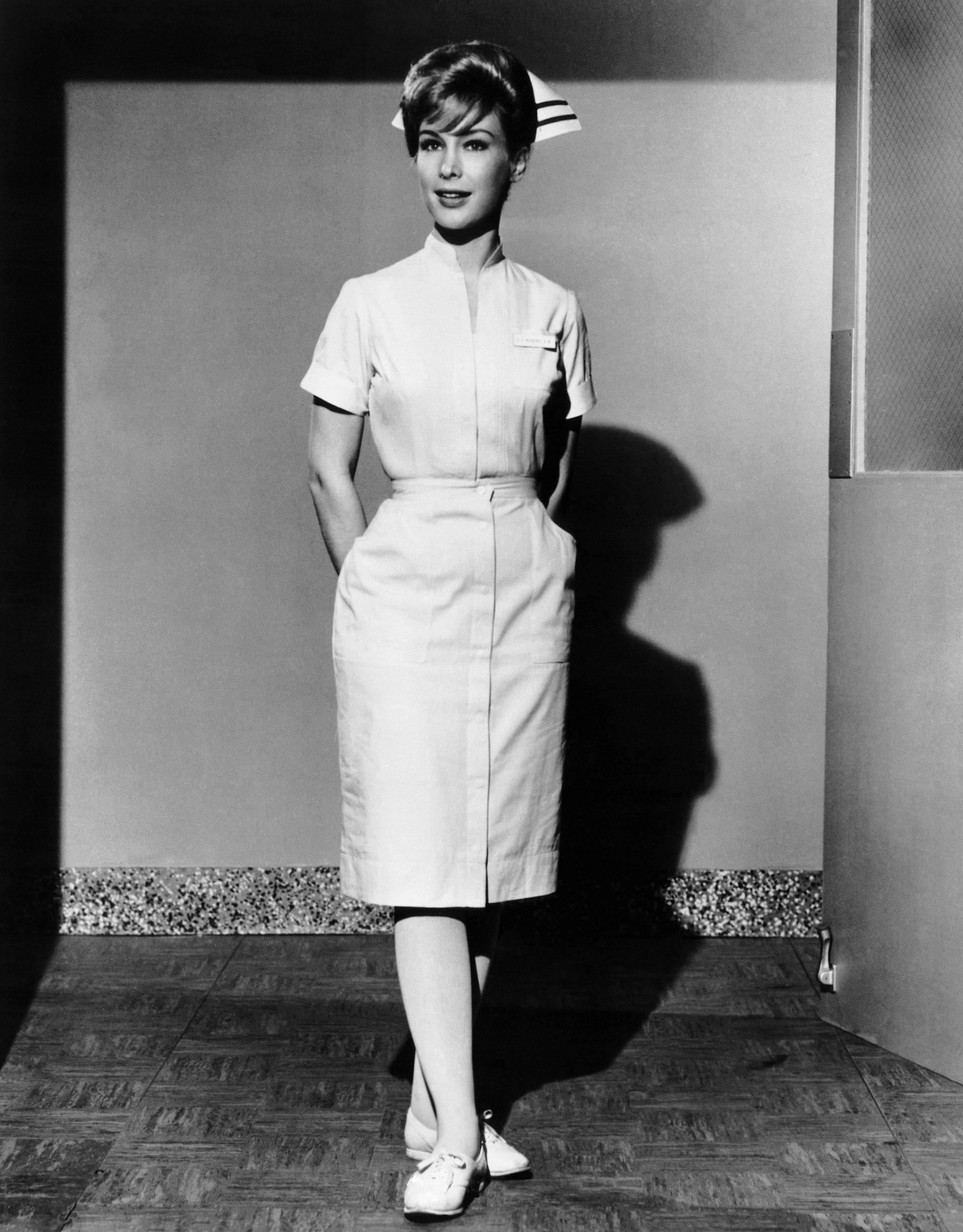 barbara-eden-the-new-interns