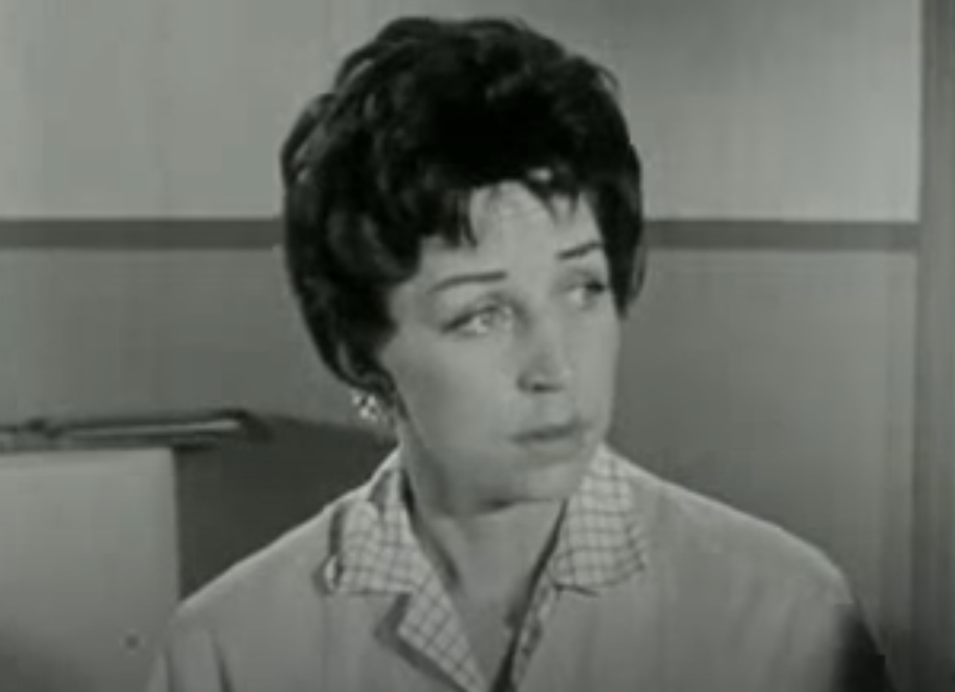 This 1950s Educational Film About Women In The Workplace Is Unintentionally Hilarious