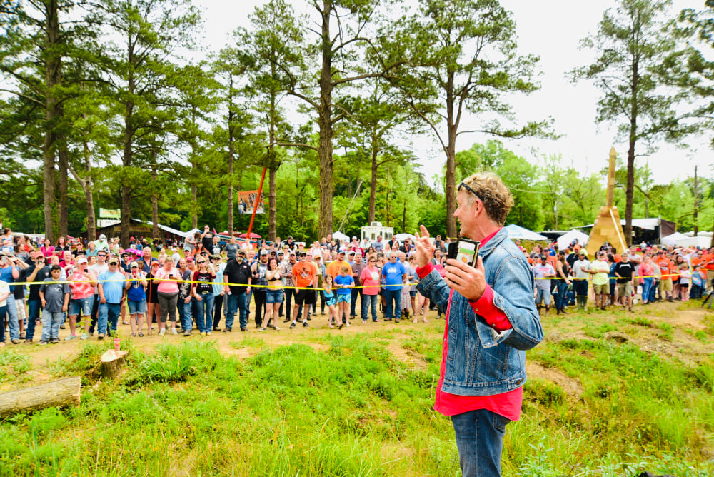 john-schneider-and-fans